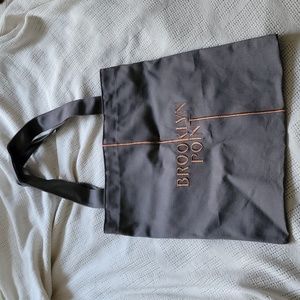 Brooklyn Point Grey Canvas Tote Bag